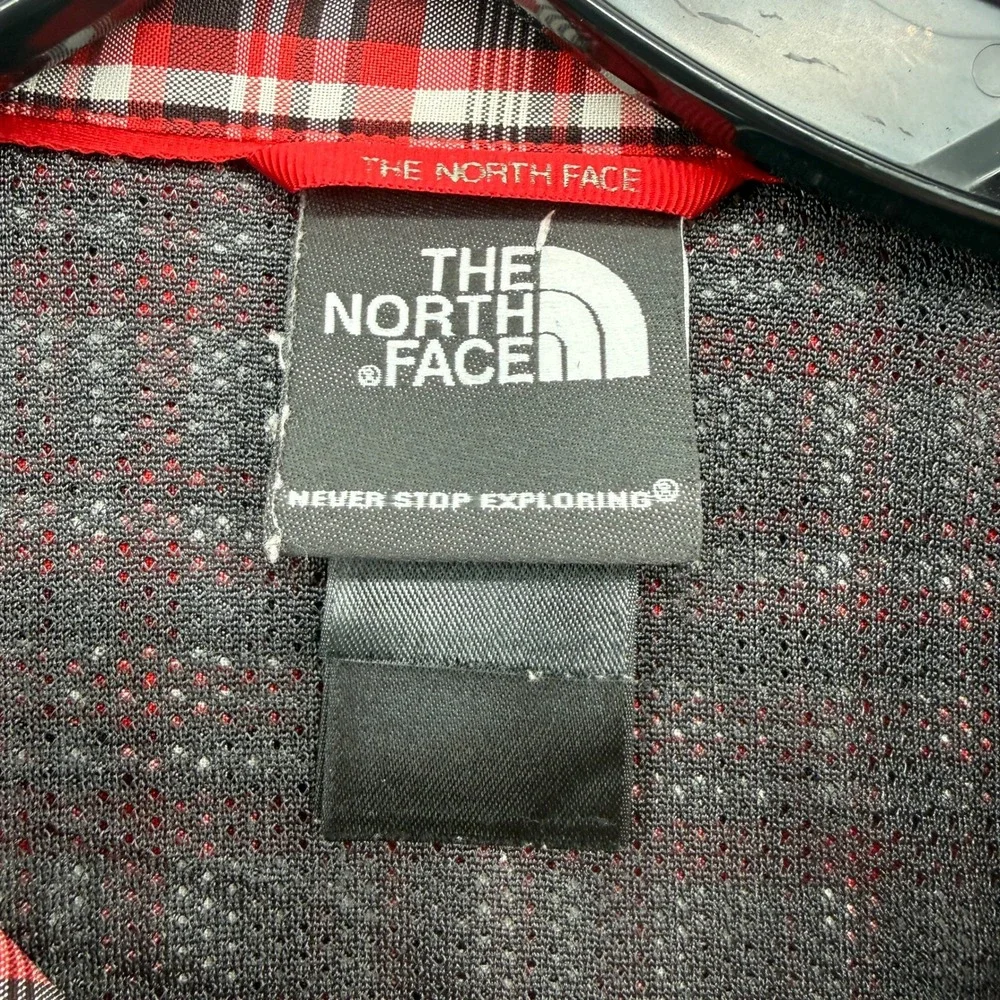The North Face Tekware Shirt Men Med Red Plaid Short Sleeve Button Down Hiking
